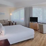 Nh Milano 2 Hotel 4*
