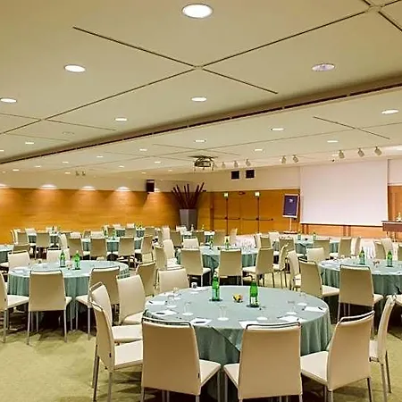 Отель Nh Milano 2