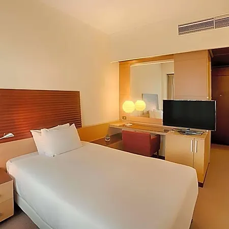 Nh Milano 2 Отель 4*