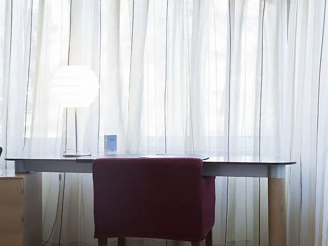 Nh 밀라노 2 4* 세그라테