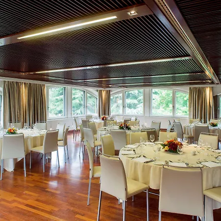 Nh Milano 2 Otel 4*
